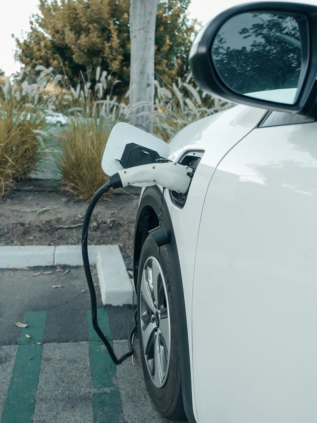 Tout savoir sur l’installation d’une borne de recharge à domicile